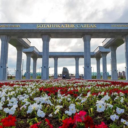 Уютная Квартира На Expo-Smart Замок Astana Exterior foto
